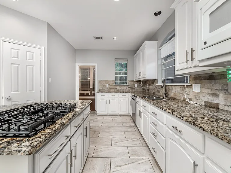 5801 Yeary Rd — Photo 5