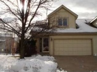 8200 N Bradford Ct, Kansas City, MO 64151