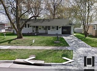 1735 Connie Rd, Lincoln, NE 68502