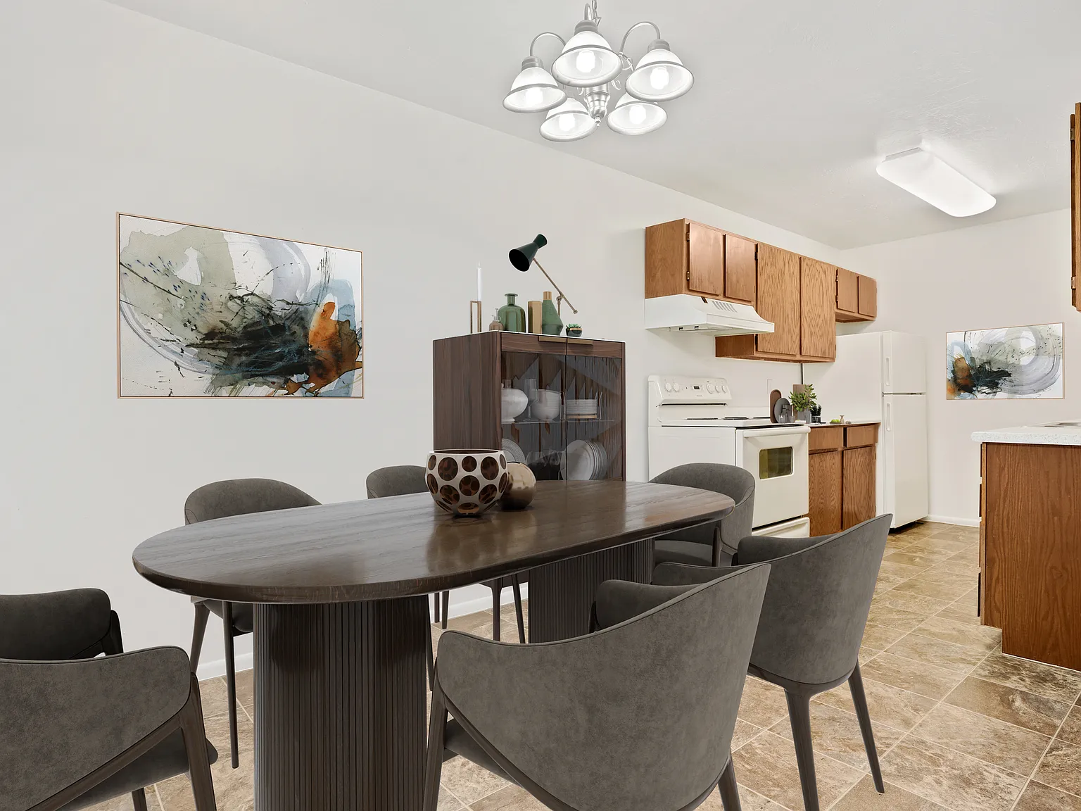 Falcon Park Apartments — Photo 2