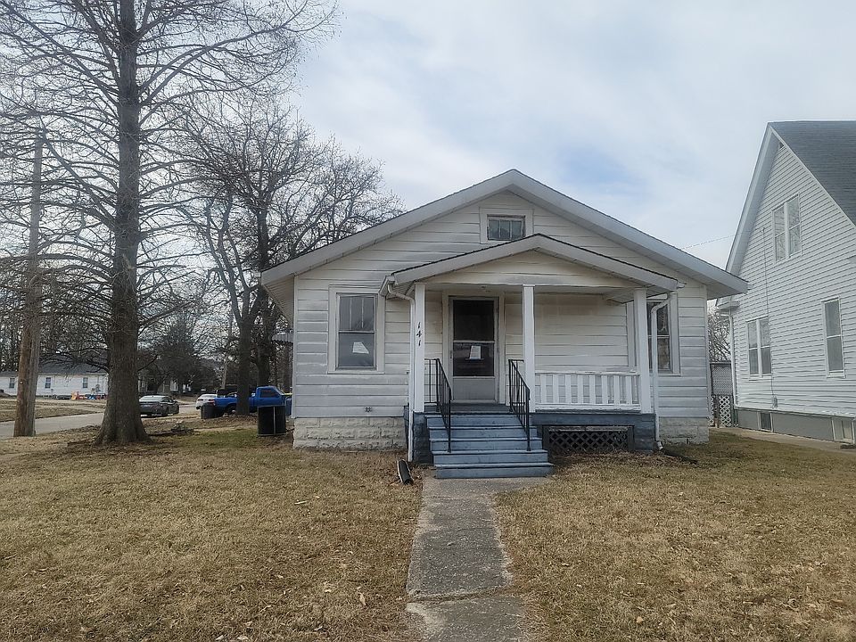 1st image of 141 S Brown Ave