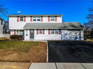 80 Michael St, Iselin, NJ 08830