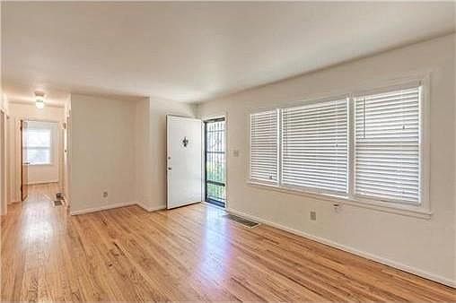 4th image of 9005 Central St