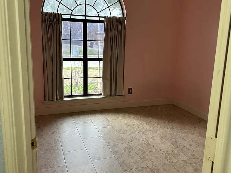 6732 Coach House Ln — Photo 23