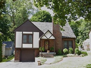 228 Wellington Rd, Syracuse, NY 13214