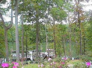 187 Ballard Ln, Santee, SC 29142