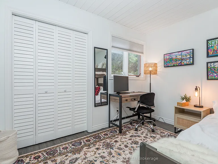 125 Fairway Cres #16 — Photo 5