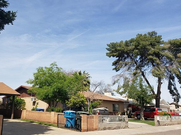 3rd image of 838 N 59th Dr