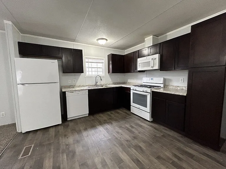 Valleybrook — Photo 24