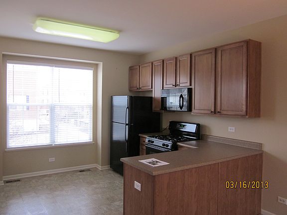 4th image of 4183 Milford Ln