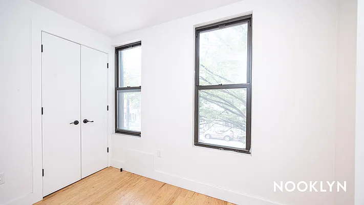 Rented by Nooklyn NYC LLC | media 17