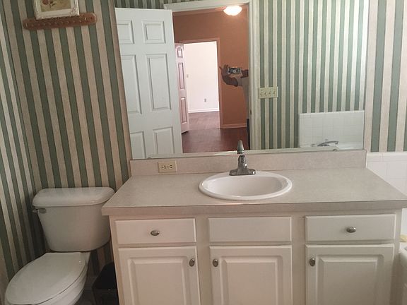 5th image of 5055 Mint Hill Ct