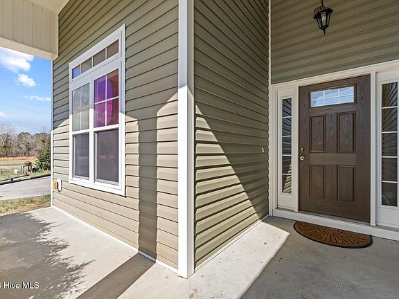 4th image of 152 Hawks Point Road