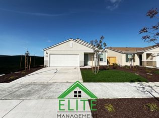 7480 Penfield Dr, Sacramento, CA 95829