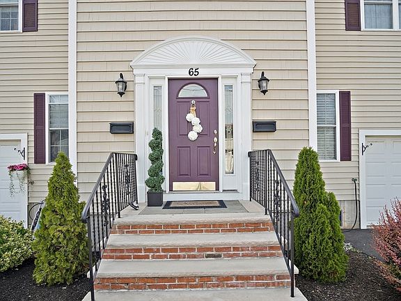 3rd image of 65 Asti Ave #1