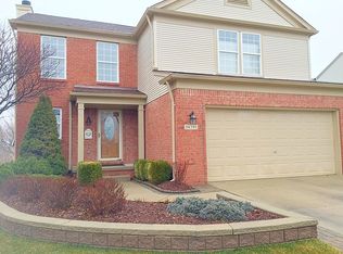 54297 Stillwater Dr, Macomb, MI 48042