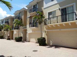 3653 NW 5th Ter, Boca Raton, FL 33431