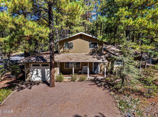 696 E Woodland Lake Rd, Pinetop, AZ 85935