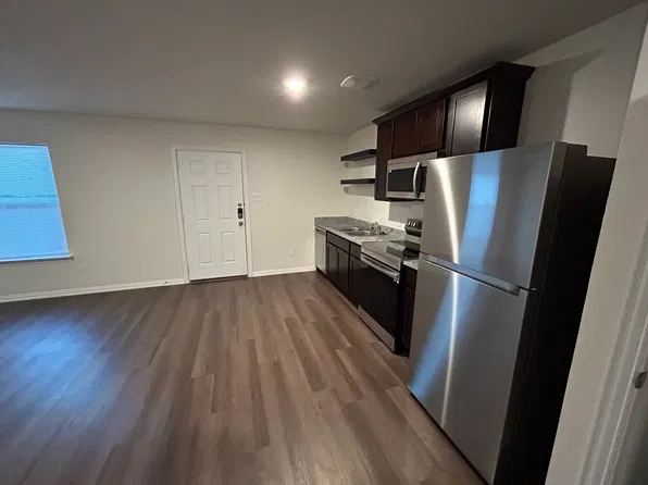 1123 N 13th St Unit B, Waco, TX 76707