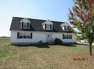 4840 E Ridge Rd, Elsie, MI 48831