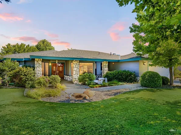 19810 Piedra Dr, Tehachapi, CA 93561