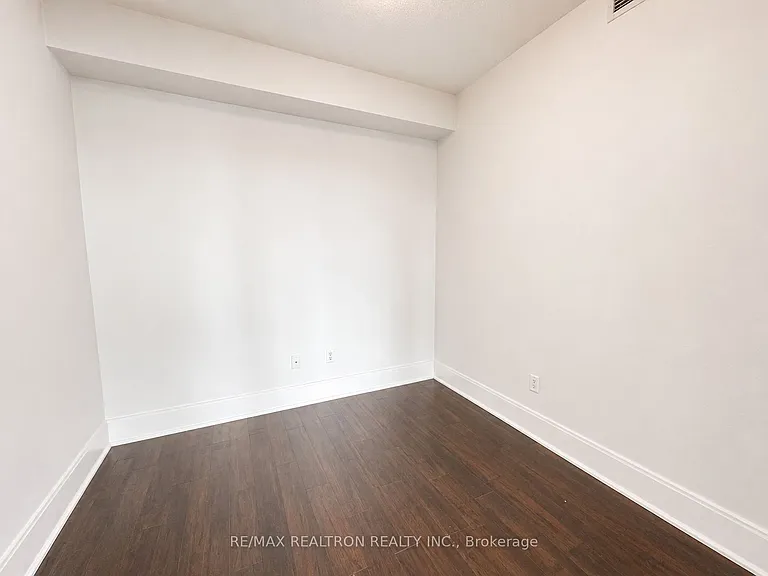 181 Wynford Dr #2907 — Photo 3