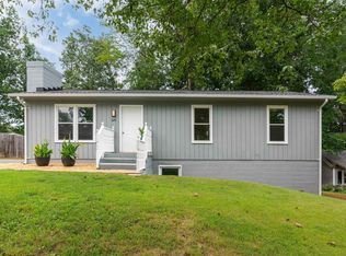 529 Jester Ln, Charlottesville, VA