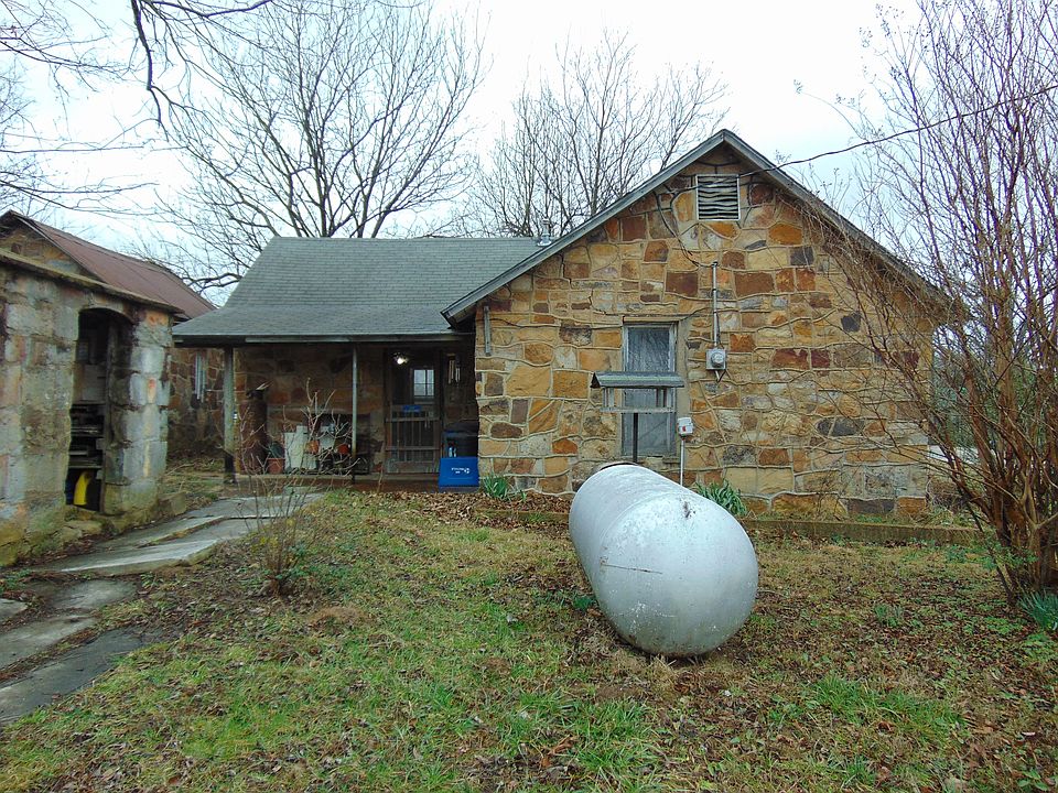 1st image of 6515 Bethesda Ln