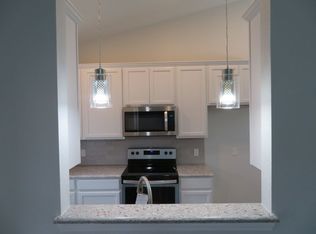 2709 Stratford Ct, Euless, TX 76039