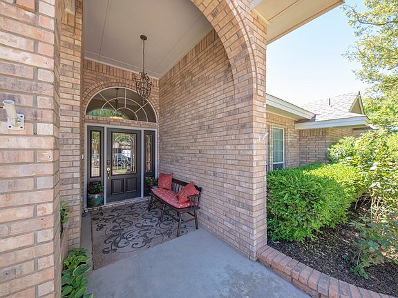 4th image of 4001 Baybrook Dr