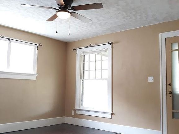2nd image of 1487 Huffman Ave