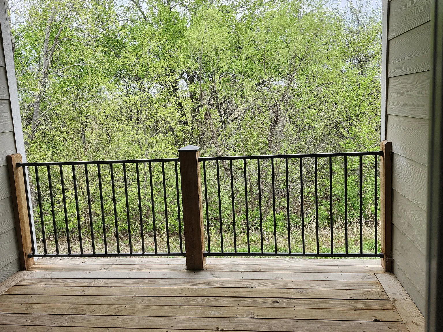 1723 N Newberry Ct — Photo 3