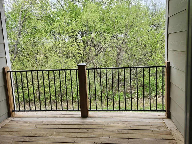 1723 N Newberry Ct — Photo 3