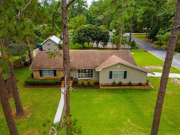 2nd image of 1111 Linda Dr