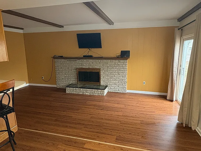 14252 Kingswood St — Photo 3