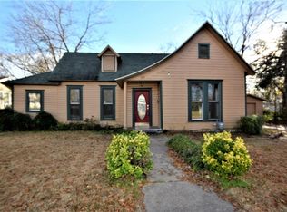 335 W Washington St, Paris, TX 75460