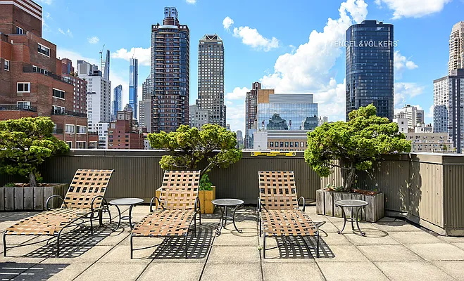 Sold by Engel & Völkers New York City | media 18