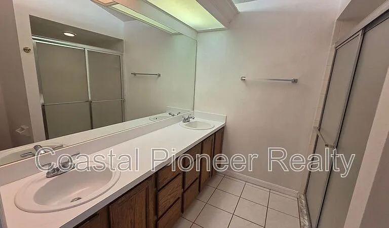 1731 Wakefield Dr — Photo 31