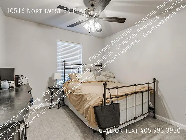 10516 NW 33rd Pl — Photo 13