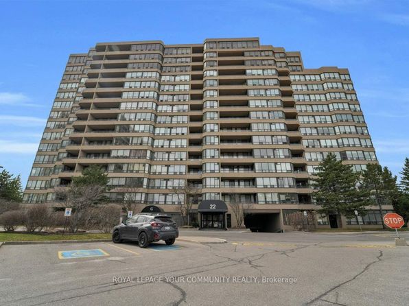 22 Clarissa Dr #1404, Richmond Hill, ON L4C 9R6