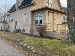 118 Dewey St, Michigan City, IN