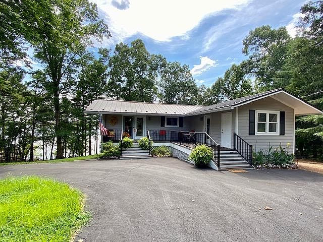 1st image of 172 Holly Ln