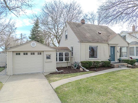 4th image of 24029 Andover Dr
