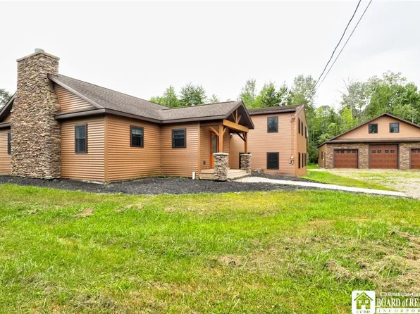 5105 W Lake Rd, Mayville, NY 14757