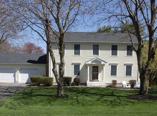 20 Round Hill Rd, Cheshire, CT 06410