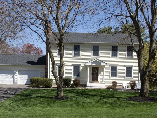 20 Round Hill Road, Cheshire, CT 06410