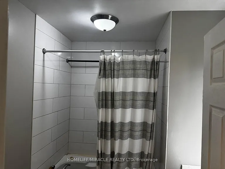 920 Willowdale Ave — Photo 8