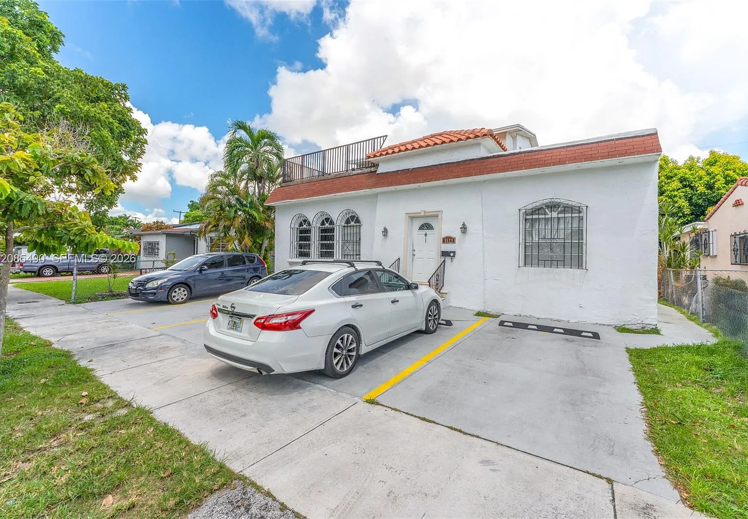 Tamiami Highlands — Photo 2