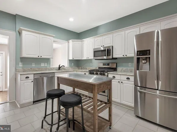 1207 S Ellwood Ave, Baltimore, MD 21224