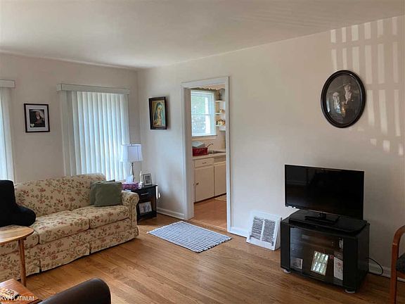 4th image of 2909 Palmer Ct
